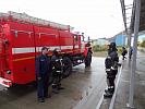 ПТЗ в Эгвекиноте — пожарная автоцистерна и личный состав у школы